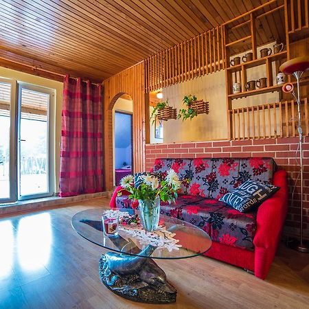 Apartment Vesna โรวีน ภายนอก รูปภาพ